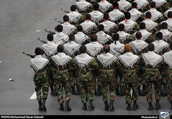 گزارش تصویری مراسم رژه روز ارتش در مشهد عکاس  : محمد حسن صلواتی
