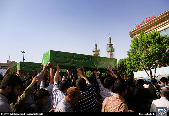 گزارش تصویری | تشییع دو شهید مدافع حرم در مشهد | عکاس : محمد حسن صلواتی