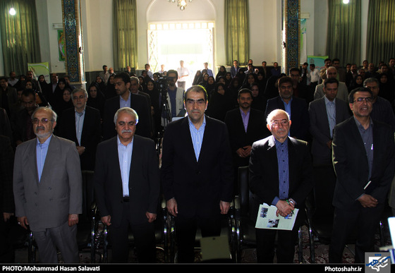 گزارش تصویری | آیین افتتاحیه تامین مراقبت‌های اولیه سلامت در مناطق حاشیه شهر مشهد با حضور وزیر بهداشت | عکاس : محمد حسن صلواتی