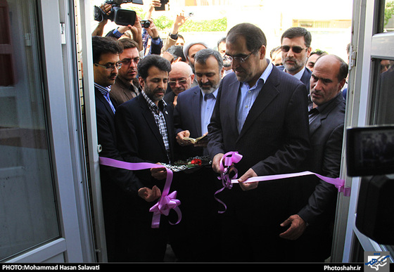 گزارش تصویری | آیین افتتاحیه تامین مراقبت‌های اولیه سلامت در مناطق حاشیه شهر مشهد با حضور وزیر بهداشت | عکاس : محمد حسن صلواتی