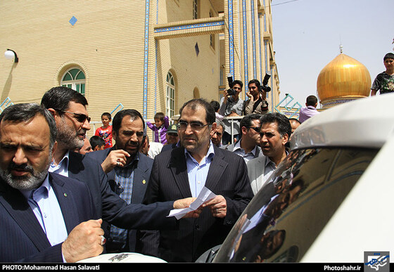 گزارش تصویری | آیین افتتاحیه تامین مراقبت‌های اولیه سلامت در مناطق حاشیه شهر مشهد با حضور وزیر بهداشت | عکاس : محمد حسن صلواتی