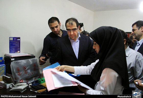 گزارش تصویری | آیین افتتاحیه تامین مراقبت‌های اولیه سلامت در مناطق حاشیه شهر مشهد با حضور وزیر بهداشت | عکاس : محمد حسن صلواتی