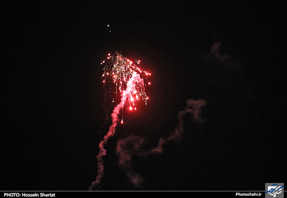 گلباران حرم رضوی در شب میلاد حضرت جوادالائمه (ع) | عکس : حسین شریعت