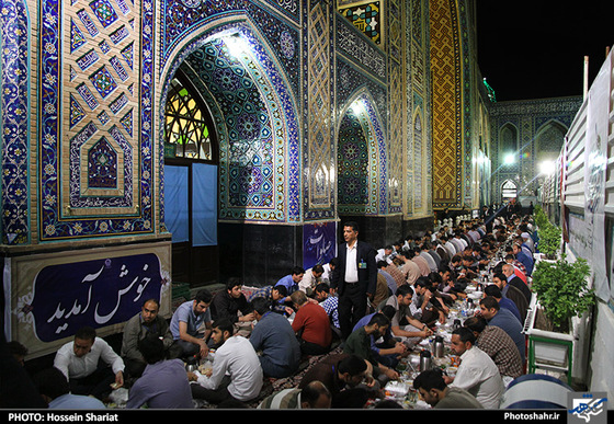 گزارش تصویری | آیین معنوی اعتکاف در حرم مطهر رضوی | عکاس : حسین شریعت