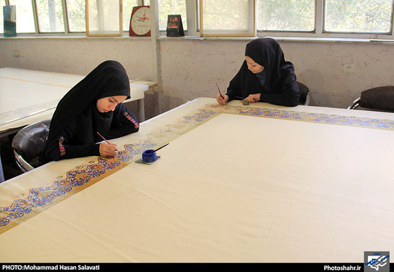 گزارش تصویری | کتابت بزرگ‌ترین قرآن جهان علی‌اکبر اسماعیلی‌قوچانی | عکاس : محمد حسن صلواتی