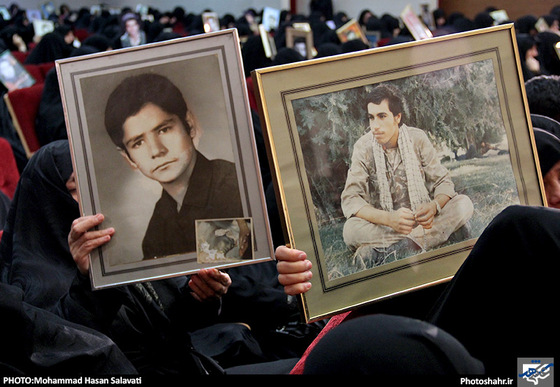 گزارش تصویری | "رسالت زینبی"،اولین گردهمایی خواهران شهدا  | عکاس : محمد حسن صلواتی