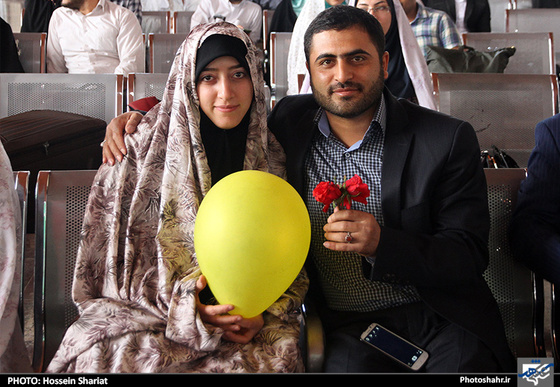 گزارش تصویری |  ورود 600 زوج دانشجو به مشهد مقدس | عکس : حسین شریعت