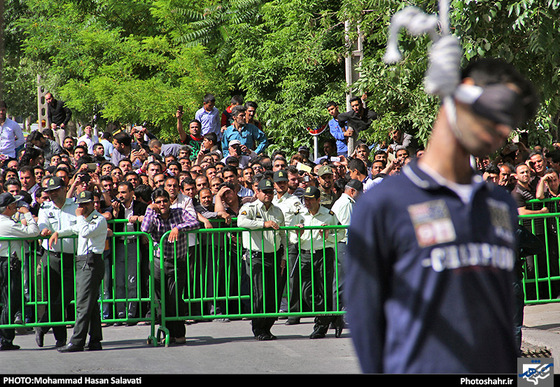 گزارش تصویری اعدام سه سارق مسلح در مشهد | عکس : محمد حسن صلواتی 