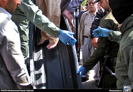 گزارش تصویری اعدام سه سارق مسلح در مشهد | عکس : محمد حسن صلواتی 