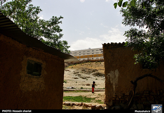 گزارش تصویری | آخرین وضعیت ساخت و سازهای غیر متعارف در ارتفاعات جنوبی مشهد | عکس : حسین شریعت | شهرآرا
