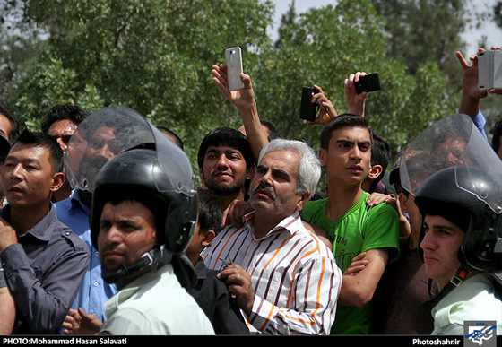 گزراش تصویری | طرح گرداندن اراذل و اوباش خطرناک در خیابان های مشهد مقدس |  عکس : محمد حسن صلواتی | شهرآرا