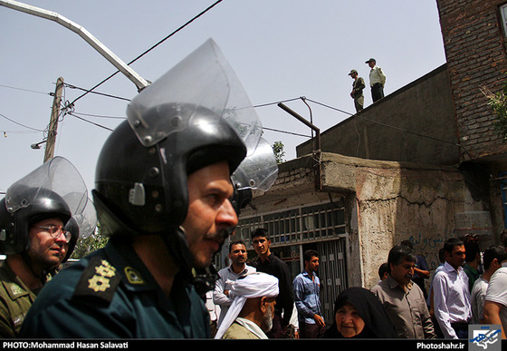 گزراش تصویری | طرح گرداندن اراذل و اوباش خطرناک در خیابان های مشهد مقدس |  عکس : محمد حسن صلواتی | شهرآرا