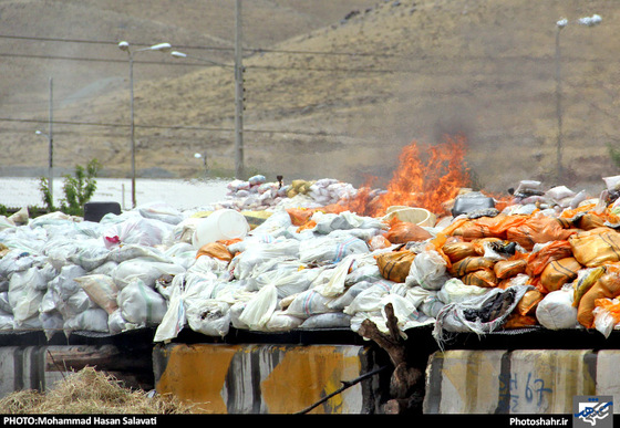 گزارش تصویری| امحاء 57 تن مواد مخدر و روان گردان در مشهد | عکس : محمد حسن صلواتی/شهرآرا