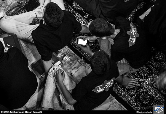 گزارش تصویری|در حاشیه مراسم شب های احیاء |عکس:محمد حسن صلواتی /شهرآرا