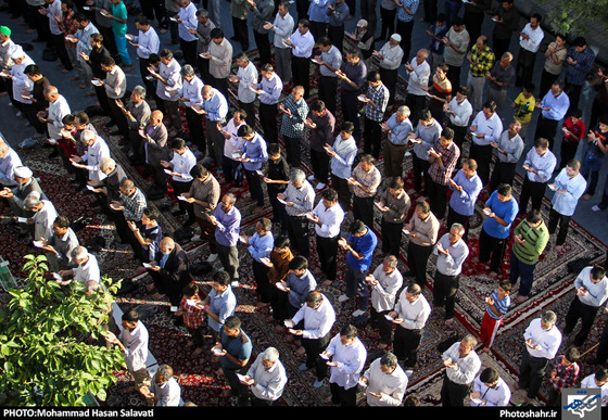 گزارش تصویری| نماز عید فطر در خیابان های شهر مشهد | عکس:محمد حسن صلواتی /شهرآرا