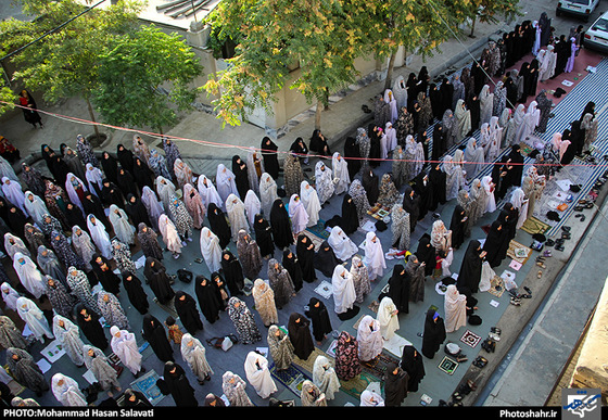 گزارش تصویری| نماز عید فطر در خیابان های شهر مشهد | عکس:محمد حسن صلواتی /شهرآرا