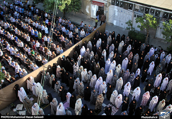 گزارش تصویری| نماز عید فطر در خیابان های شهر مشهد | عکس:محمد حسن صلواتی /شهرآرا
