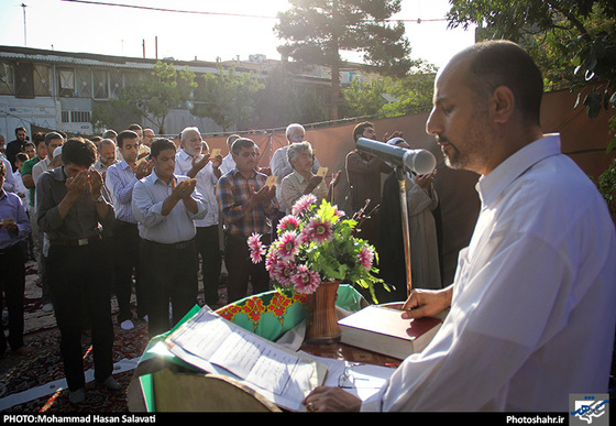 گزارش تصویری| نماز عید فطر در خیابان های شهر مشهد | عکس:محمد حسن صلواتی /شهرآرا