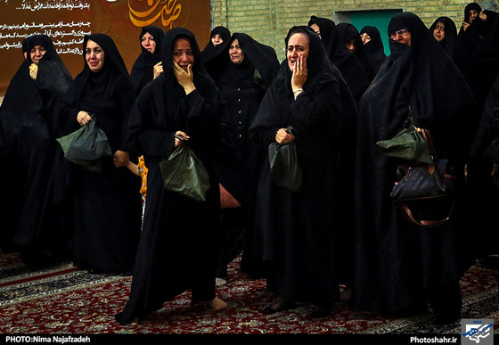 گزارش تصویری تشییع پیکر دو شهید مدافع حرم در مشهد | عکس : نیما نجف زاده/شهرآرا