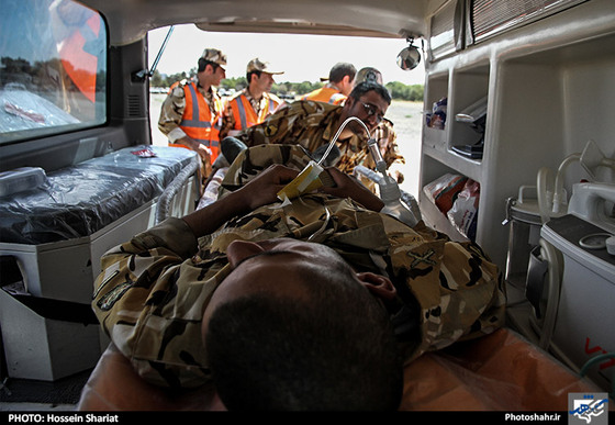 گزارش تصویری | مانور امداد و نجات تیپ 377 پیاده ارتش  | عکس :حسین شریعت /شهرآرا