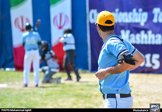 گزارش تصویری |مسابقات لیگ بیس بال در مشهد |  عکس : محمد عقیلی/شهرآرا