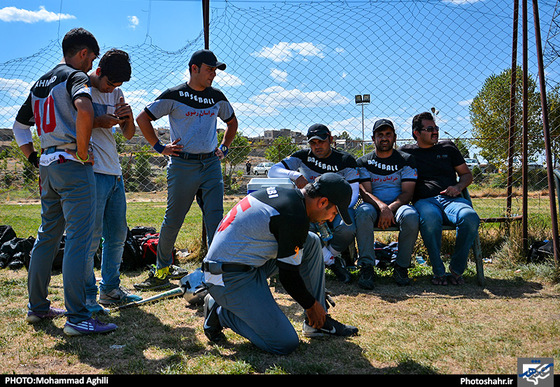 گزارش تصویری |مسابقات لیگ بیس بال در مشهد |  عکس : محمد عقیلی/شهرآرا