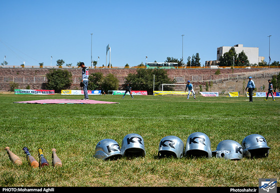 گزارش تصویری |مسابقات لیگ بیس بال در مشهد |  عکس : محمد عقیلی/شهرآرا