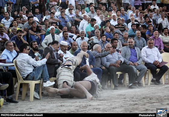 گزارش تصویری | مسابقات کشتی با چوخه در گود فردوسی |عکس : محمد حسن صلواتی /شهرآرا 