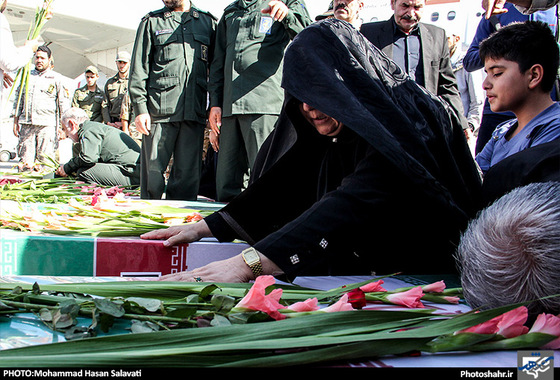 گزارش تصویری | استقبال از 13 شهید خط شکن دوران دفاع مقدس در مشهد | عکس : محمد حسن صلواتی / شهرآرا