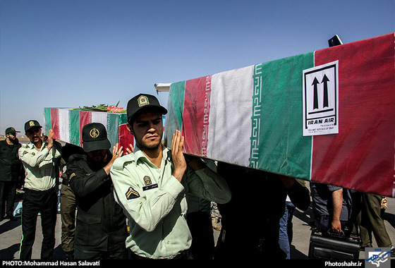 گزارش تصویری | استقبال از 13 شهید خط شکن دوران دفاع مقدس در مشهد | عکس : محمد حسن صلواتی / شهرآرا