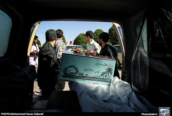 گزارش تصویری | استقبال از 13 شهید خط شکن دوران دفاع مقدس در مشهد | عکس : محمد حسن صلواتی / شهرآرا