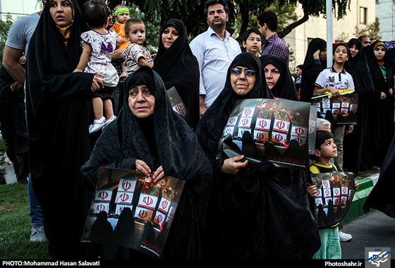 گزارش تصویری |  استقبال از 13 شهید گمنام خط شکن در مشهد | عکس:محمد حسن صلواتی / شهرآرا