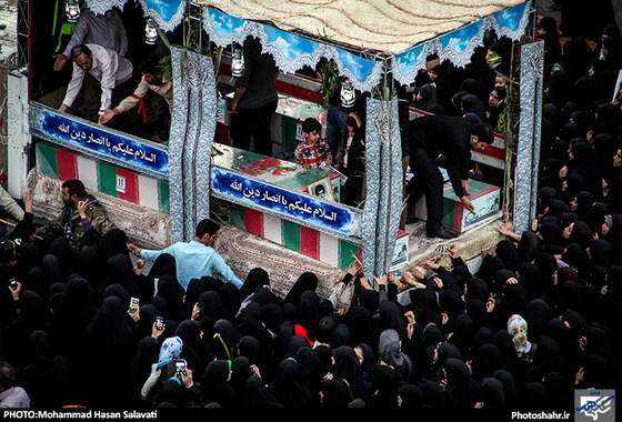 گزارش تصویری |  استقبال از 13 شهید گمنام خط شکن در مشهد | عکس:محمد حسن صلواتی / شهرآرا