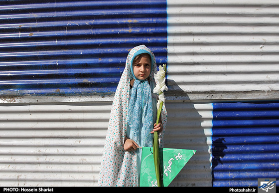 گزارش تصویری | مراسم گلباران حرم رضوی و آغاز جشن های دهه کرامت | عکس : حسین شریعت/ شهرآرا