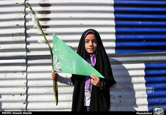 گزارش تصویری | مراسم گلباران حرم رضوی و آغاز جشن های دهه کرامت | عکس : حسین شریعت/ شهرآرا