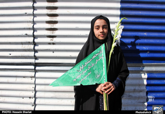گزارش تصویری | مراسم گلباران حرم رضوی و آغاز جشن های دهه کرامت | عکس : حسین شریعت/ شهرآرا