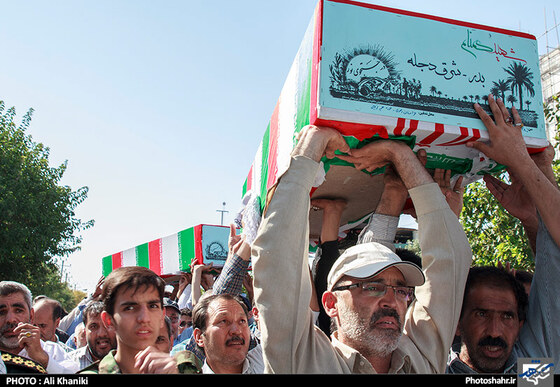 گزارش تصویری | وداع با دو شهید گمنام در شهرک شهید رجایی | عکس : علی خانیکی /شهرآرا