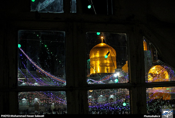 گزارش تصویری / حرم رضوی در شب میلاد امام رضا (ع) / عکس : محمد حسن صلواتی / شهرآرا