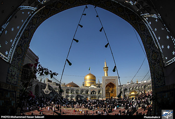 گزارش تصویری / حرم رضوی در شب میلاد امام رضا (ع) / عکس : محمد حسن صلواتی / شهرآرا