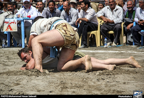 گزارش تصویری | مسابقات کشتی با چوخه | عکس : محمد حسن صلواتی/ شهرآرا 
