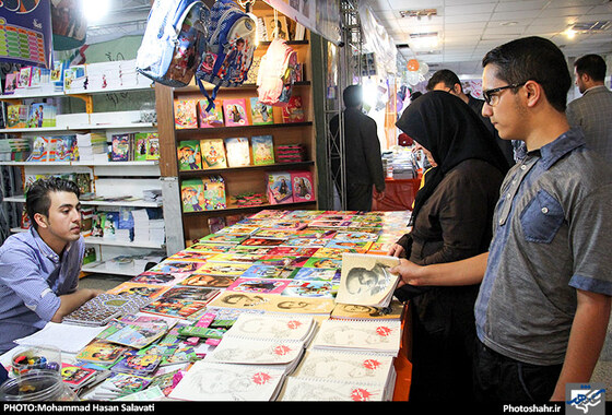 گزارش تصویری | نمایشگاه نوشت‌افزار ایرانی اسلامی | عکس : محمد حسن صلواتی/ شهرآرا