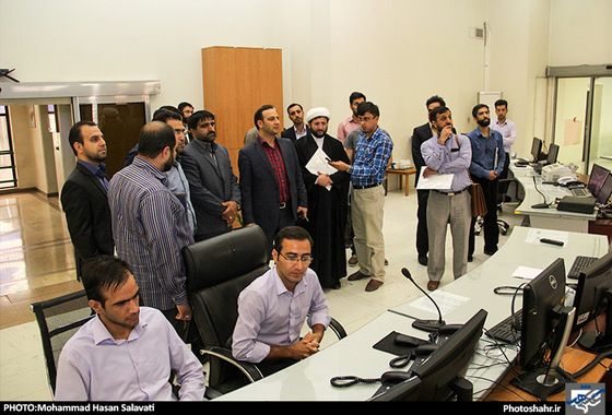 گزارش تصویری | بازدید شهرآرایی ها از قطار شهری مشهد | عکس : محمد حسن صلواتی / شهرآرا