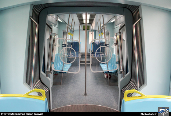 گزارش تصویری | بازدید شهرآرایی ها از قطار شهری مشهد | عکس : محمد حسن صلواتی / شهرآرا