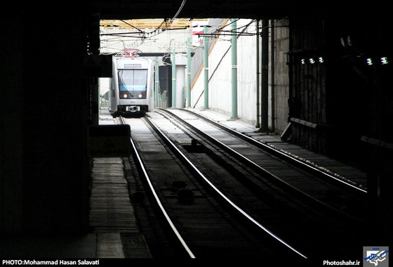 گزارش تصویری | بازدید شهرآرایی ها از قطار شهری مشهد | عکس : محمد حسن صلواتی / شهرآرا