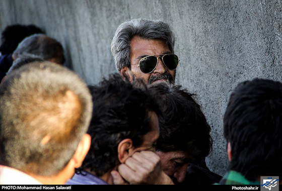 گزارش تصویری | جمع آوری معتادان پر خطر درحاشیه شهر مشهد | عکس : محمد حسن صلواتی /شهرآرا