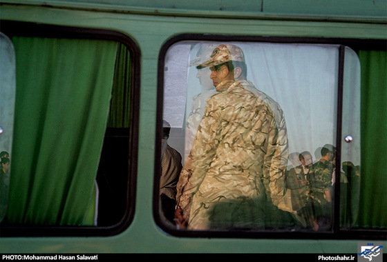 گزارش تصویری | جمع آوری معتادان پر خطر درحاشیه شهر مشهد | عکس : محمد حسن صلواتی /شهرآرا