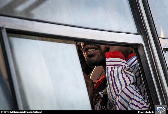 گزارش تصویری | جمع آوری معتادان پر خطر درحاشیه شهر مشهد | عکس : محمد حسن صلواتی /شهرآرا