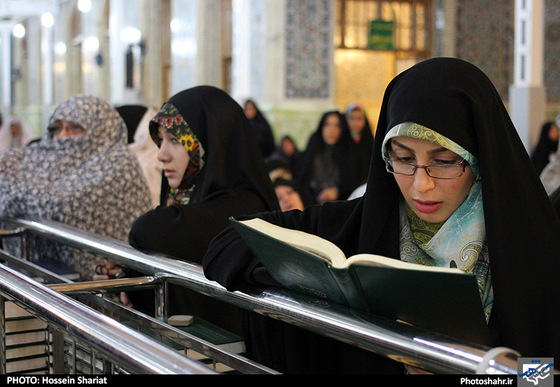 گزارش تصویری | محفل قرآنی بزرگداشت جانباختگان فاجعه منا در حرم  رضوی | عکس:حسین شریعت /شهرآرا