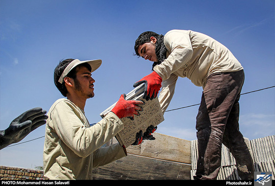 گزارش تصویری | گروه جهادی ساجدین در روستا کلات سید | عکس :محمد حسن صلواتی /شهرآرا