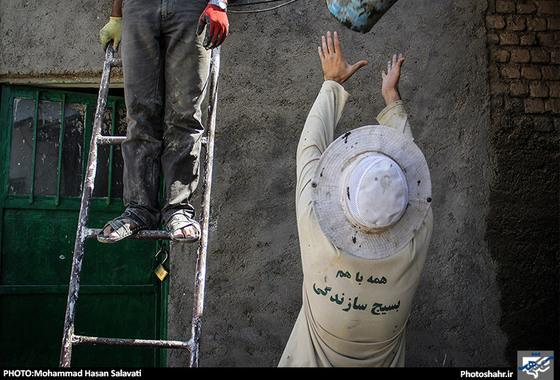 گزارش تصویری | گروه جهادی ساجدین در روستا کلات سید | عکس :محمد حسن صلواتی /شهرآرا